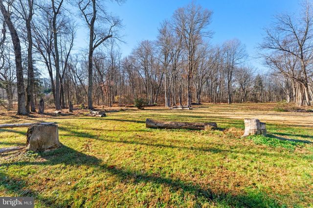 19168 LOVERS LN, Gordonsville, VA 22942