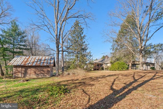 19168 LOVERS LN, Gordonsville, VA 22942