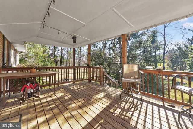 19168 LOVERS LN, Gordonsville, VA 22942