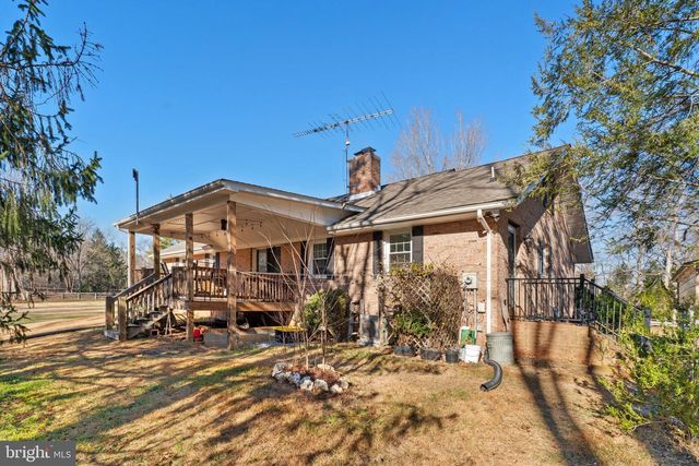 19168 LOVERS LN, Gordonsville, VA 22942