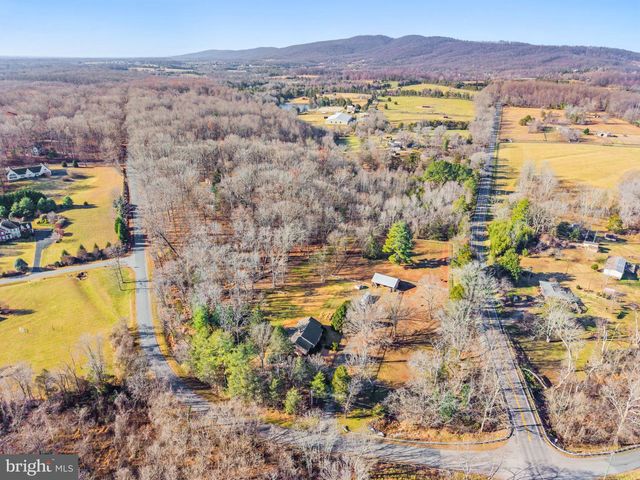 19168 LOVERS LN, Gordonsville, VA 22942