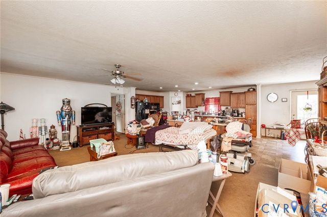 20806 Horseshoe Rd, Carson, VA 23830