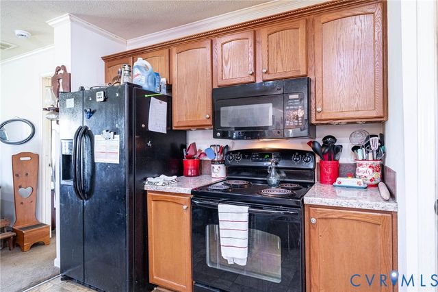 20806 Horseshoe Rd, Carson, VA 23830