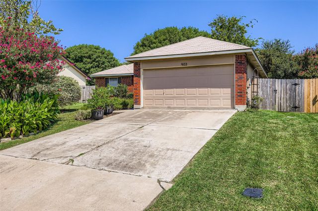 903 Jasmine TRL, Georgetown, TX 78626