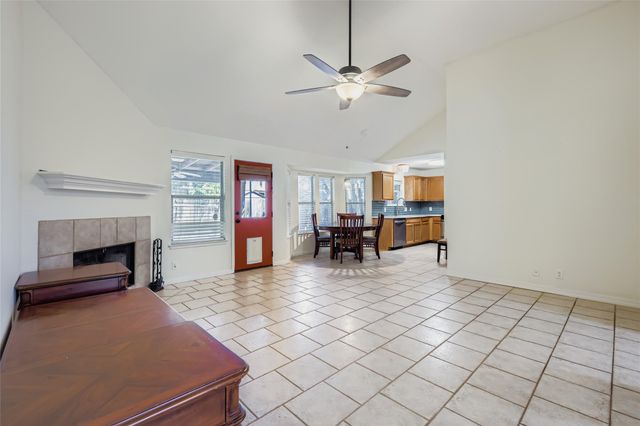 903 Jasmine TRL, Georgetown, TX 78626