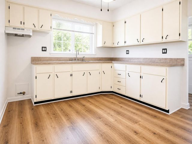 5702 Mulberry Avenue, Portage, IN 46368