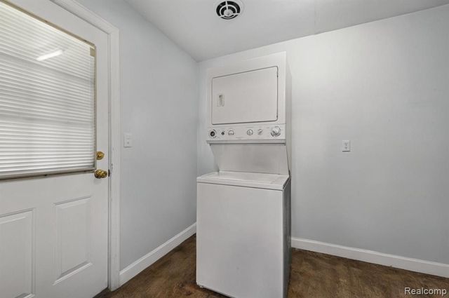 5759 Deering Street, Garden City, MI 48135