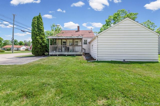 5759 Deering Street, Garden City, MI 48135