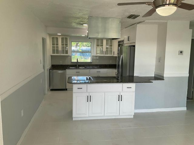 920 Revels Lane, Fort Pierce, FL 34982