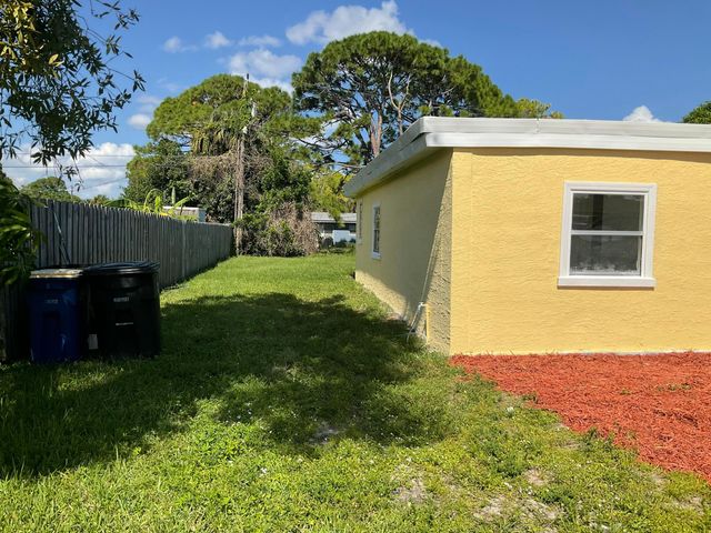 920 Revels Lane, Fort Pierce, FL 34982