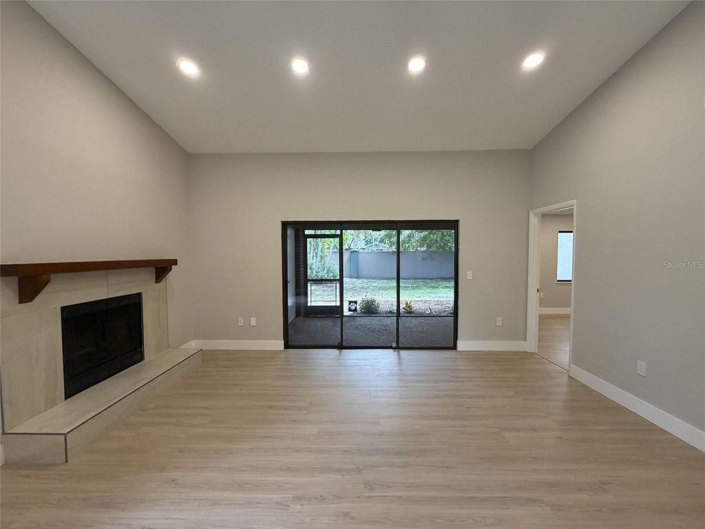 971 SUNRIDGE DRIVE 110, SARASOTA, FL 34234 — photo 3