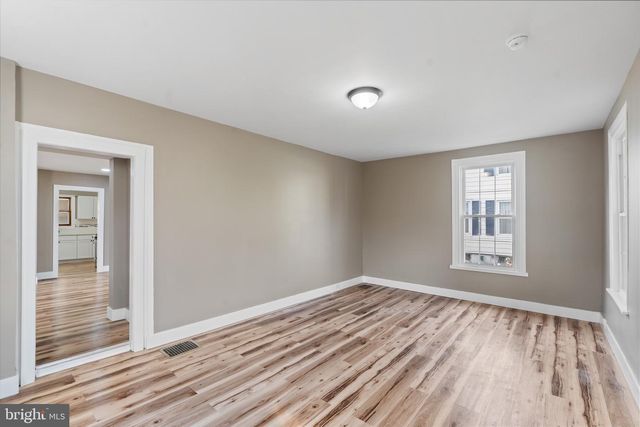 318 S MAIN ST, Elmer, NJ 08318