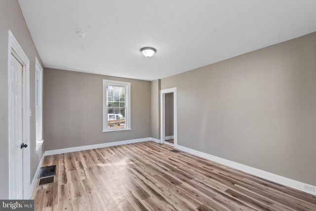 318 S MAIN ST, Elmer, NJ 08318