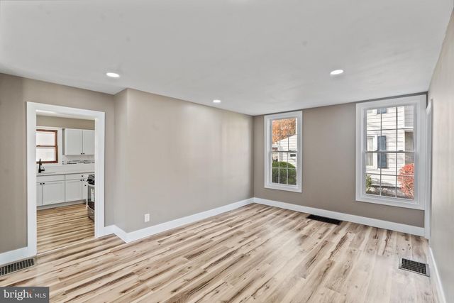 318 S MAIN ST, Elmer, NJ 08318