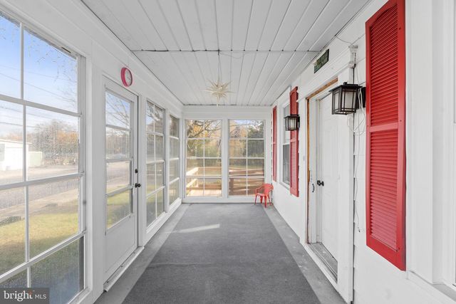 318 S MAIN ST, Elmer, NJ 08318