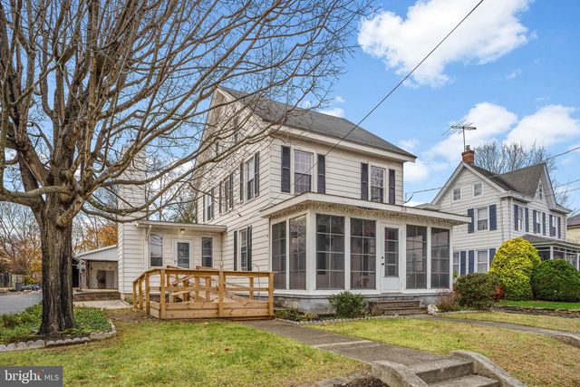 318 S MAIN ST, Elmer, NJ 08318