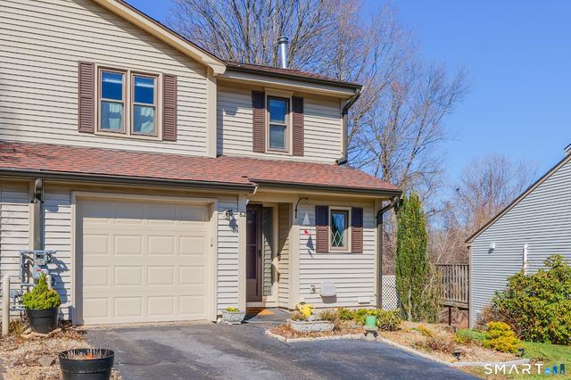 62 Schoolhouse Crossing 62, Wethersfield, CT 06109