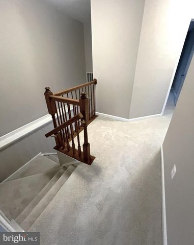 2035 MADRILLON SPRINGS CT, Vienna, VA 22182