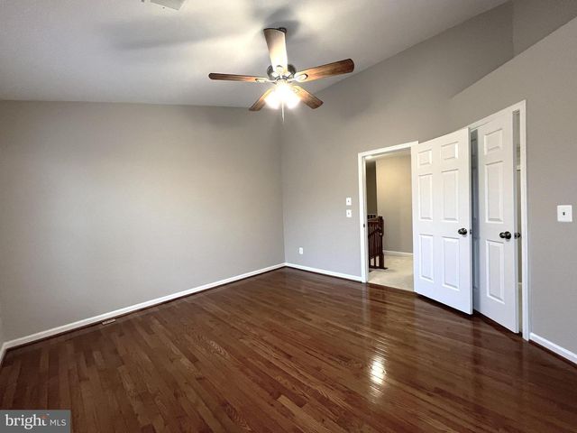 2035 MADRILLON SPRINGS CT, Vienna, VA 22182