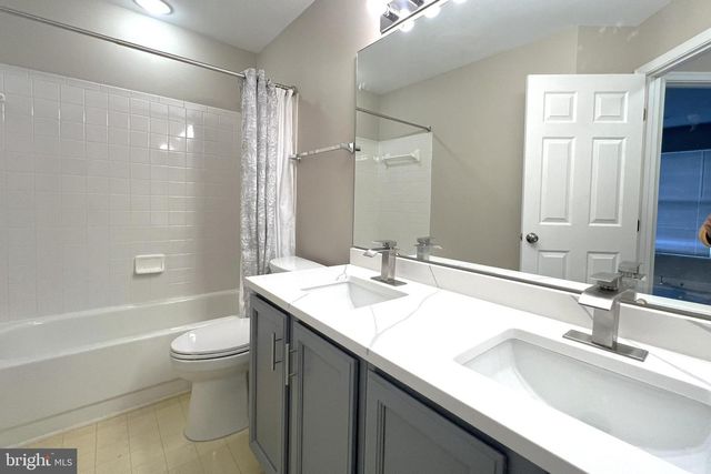 2035 MADRILLON SPRINGS CT, Vienna, VA 22182