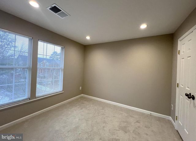 2035 MADRILLON SPRINGS CT, Vienna, VA 22182