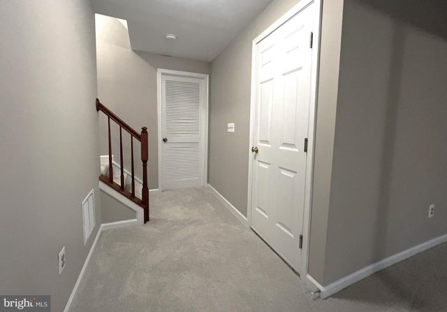 2035 MADRILLON SPRINGS CT, Vienna, VA 22182