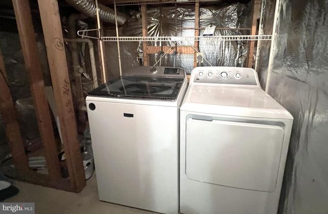 2035 MADRILLON SPRINGS CT, Vienna, VA 22182