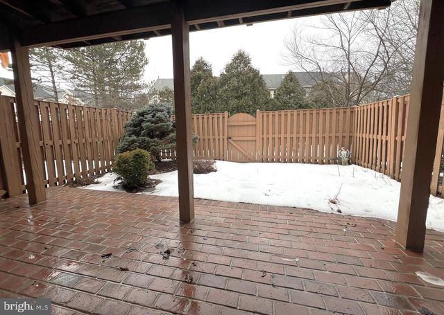 2035 MADRILLON SPRINGS CT, Vienna, VA 22182