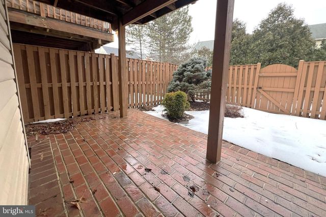 2035 MADRILLON SPRINGS CT, Vienna, VA 22182