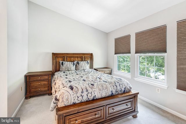 15324 WATERS EDGE CT, Dumfries, VA 22026