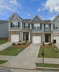 67 Chastain Circle, Newnan, GA 30263