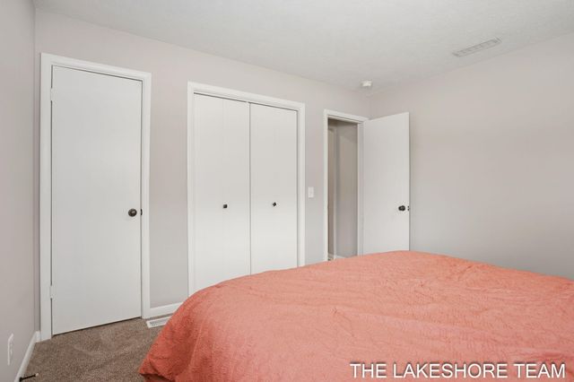 14581 Riley Street, Holland, MI 49424