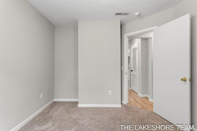 14581 Riley Street, Holland, MI 49424