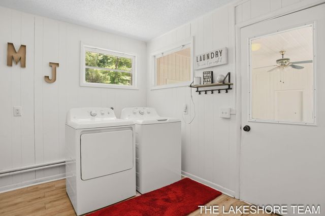14581 Riley Street, Holland, MI 49424