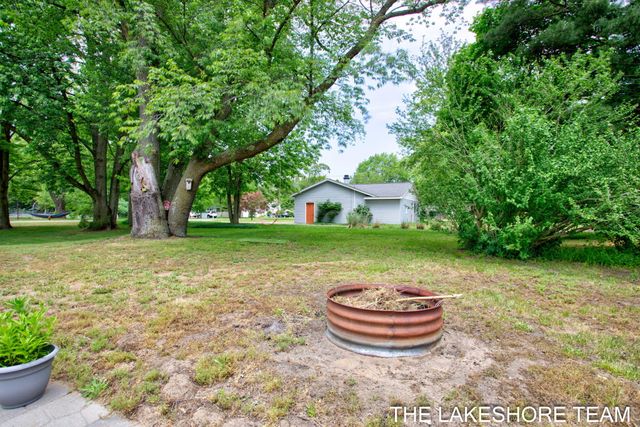 14581 Riley Street, Holland, MI 49424