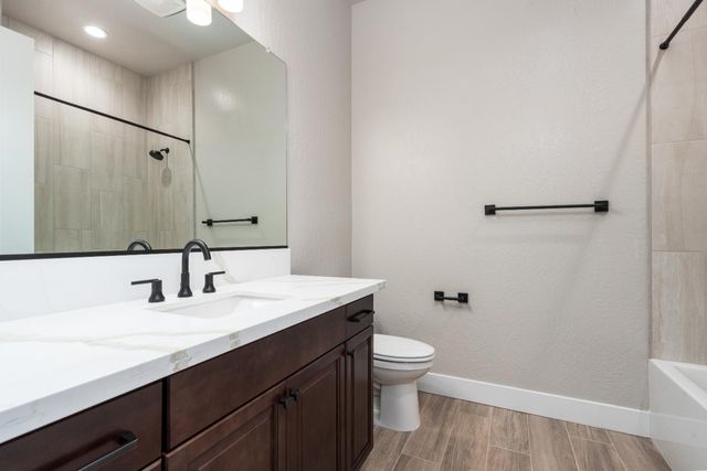 8285 Iron Creek Drive, Friant, CA 93626