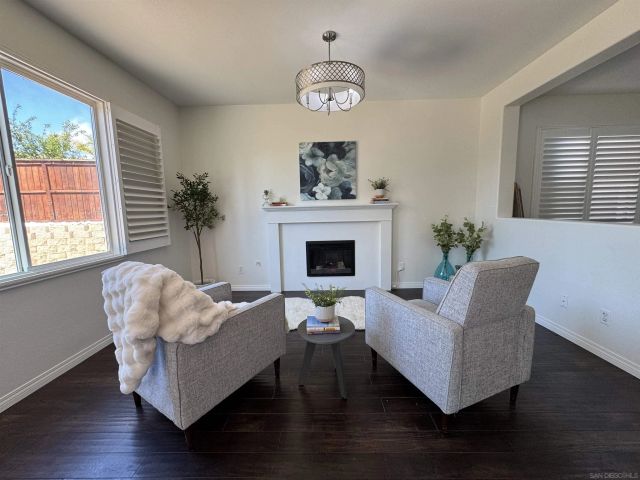 905 Stefas Ct, Chula Vista, CA 91911