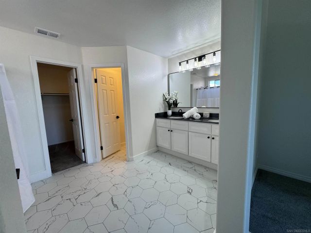 905 Stefas Ct, Chula Vista, CA 91911
