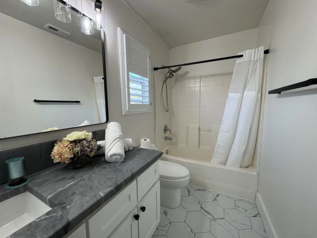 905 Stefas Ct, Chula Vista, CA 91911