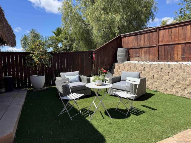 905 Stefas Ct, Chula Vista, CA 91911