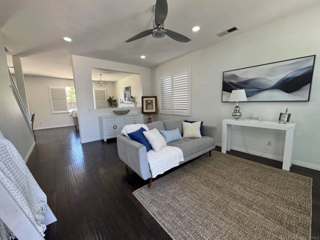 905 Stefas Ct, Chula Vista, CA 91911