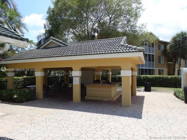 4015 W Mcnab Road D210, Pompano Beach, FL 33069