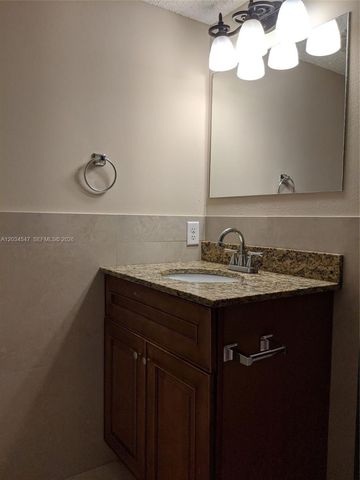 4015 W Mcnab Road D210, Pompano Beach, FL 33069