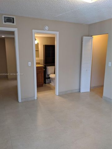 4015 W Mcnab Road D210, Pompano Beach, FL 33069