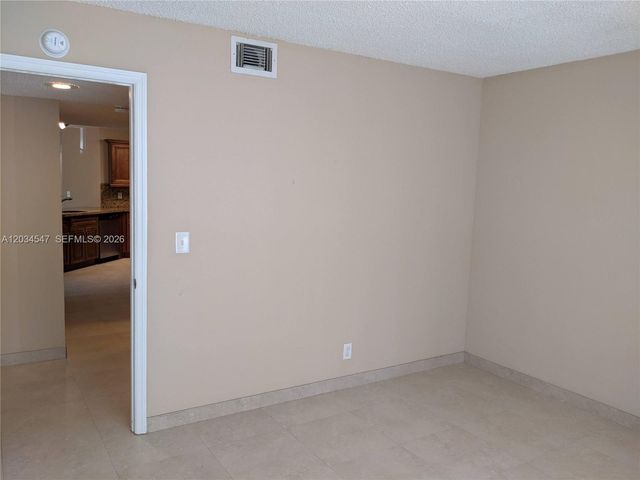 4015 W Mcnab Road D210, Pompano Beach, FL 33069
