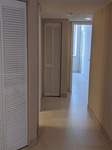 4015 W Mcnab Road D210, Pompano Beach, FL 33069