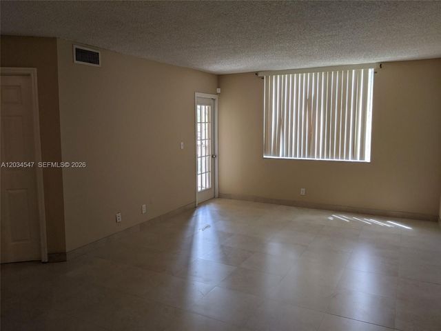 4015 W Mcnab Road D210, Pompano Beach, FL 33069