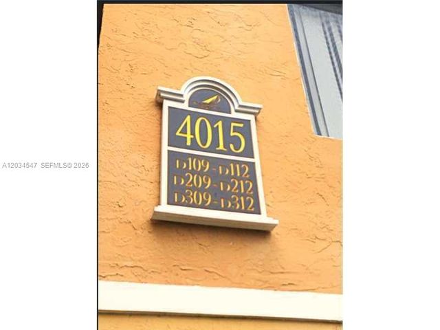 4015 W Mcnab Road D210, Pompano Beach, FL 33069