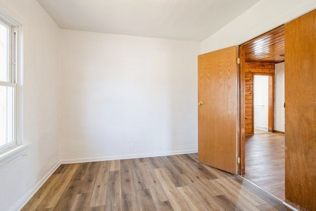 2345 E 37th Court, Des Moines, IA 50317