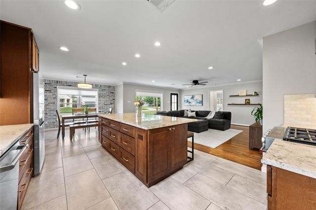 4509 Brookwoods Drive, Houston, TX 77092